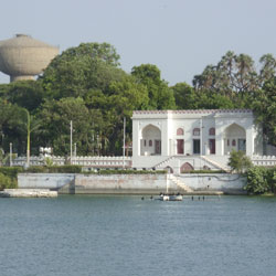 Malik Saban Tank Ahmedabad